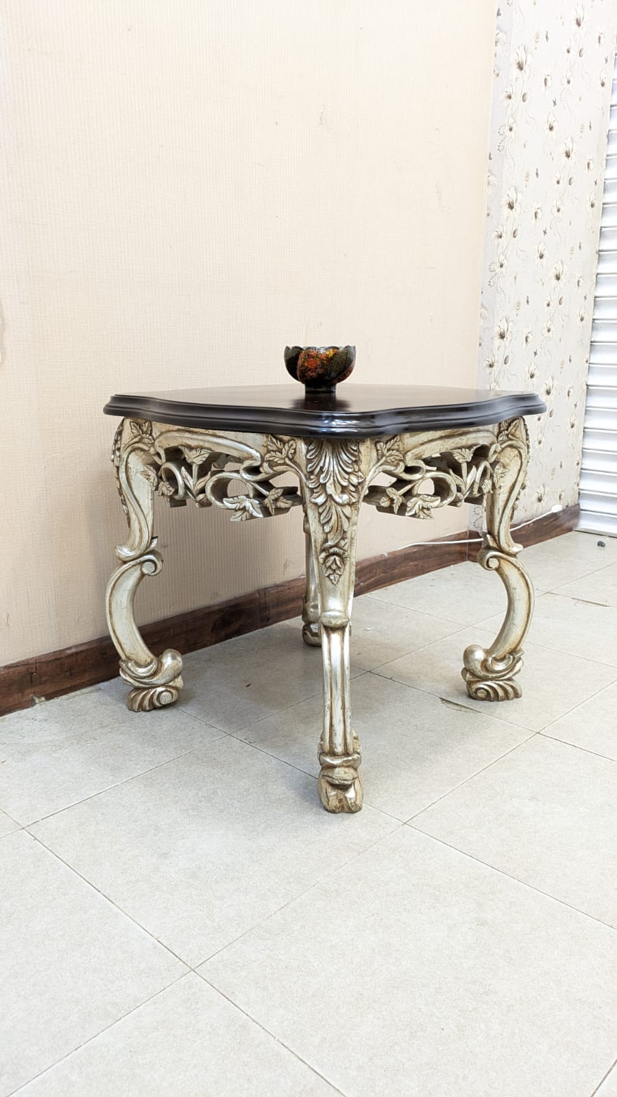 Pure Sheesham Wood Corner Table