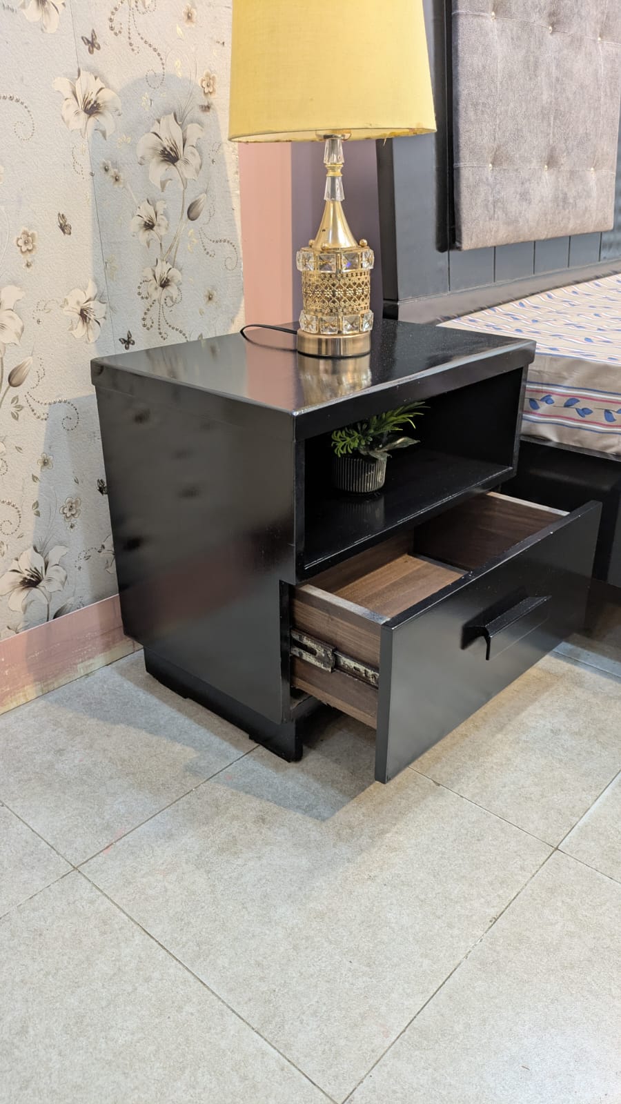 Habitt King Size Bed With 2 Side Tables