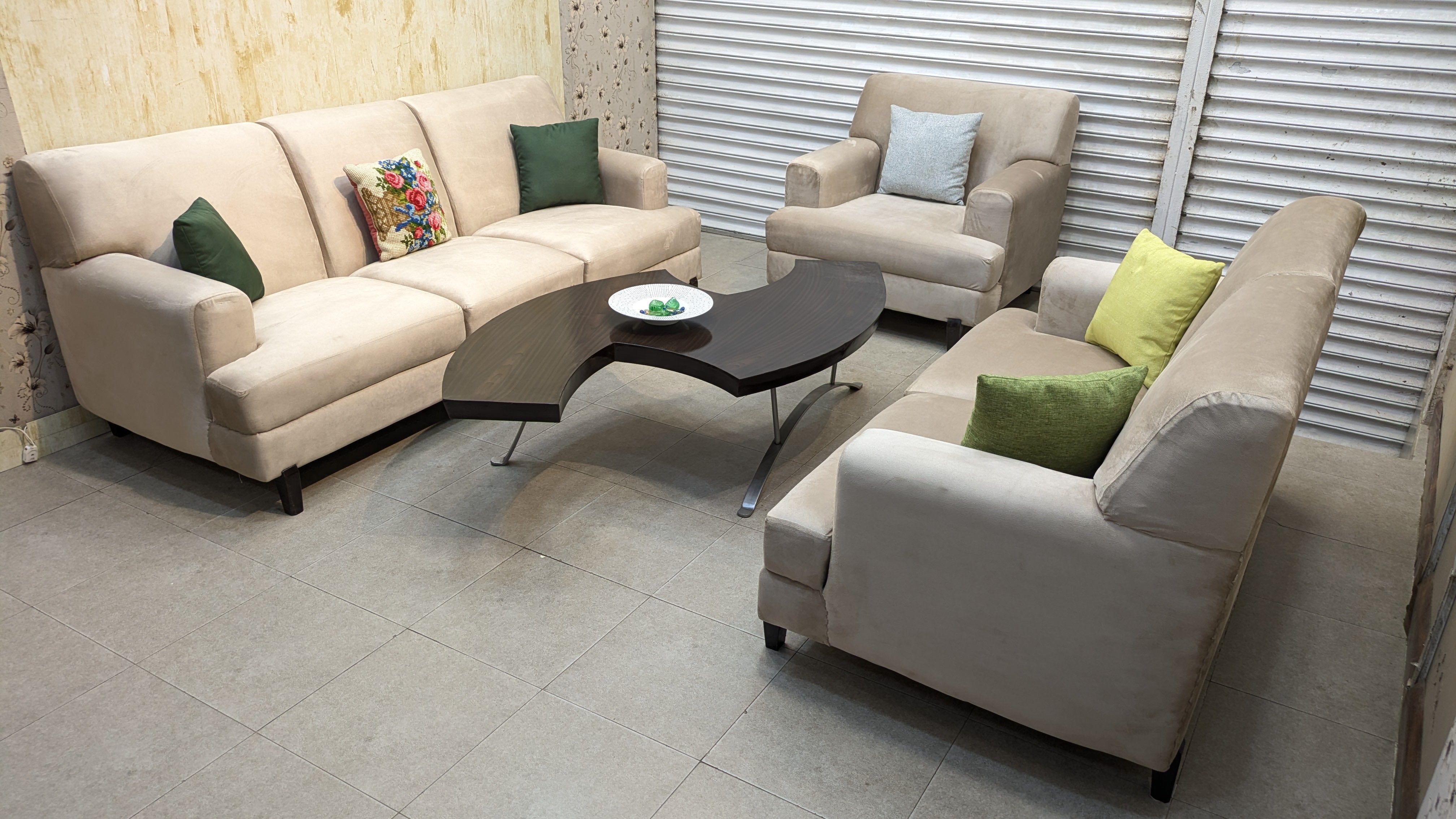 Imported Home Centre Dubai 6 Seater Sofa Set