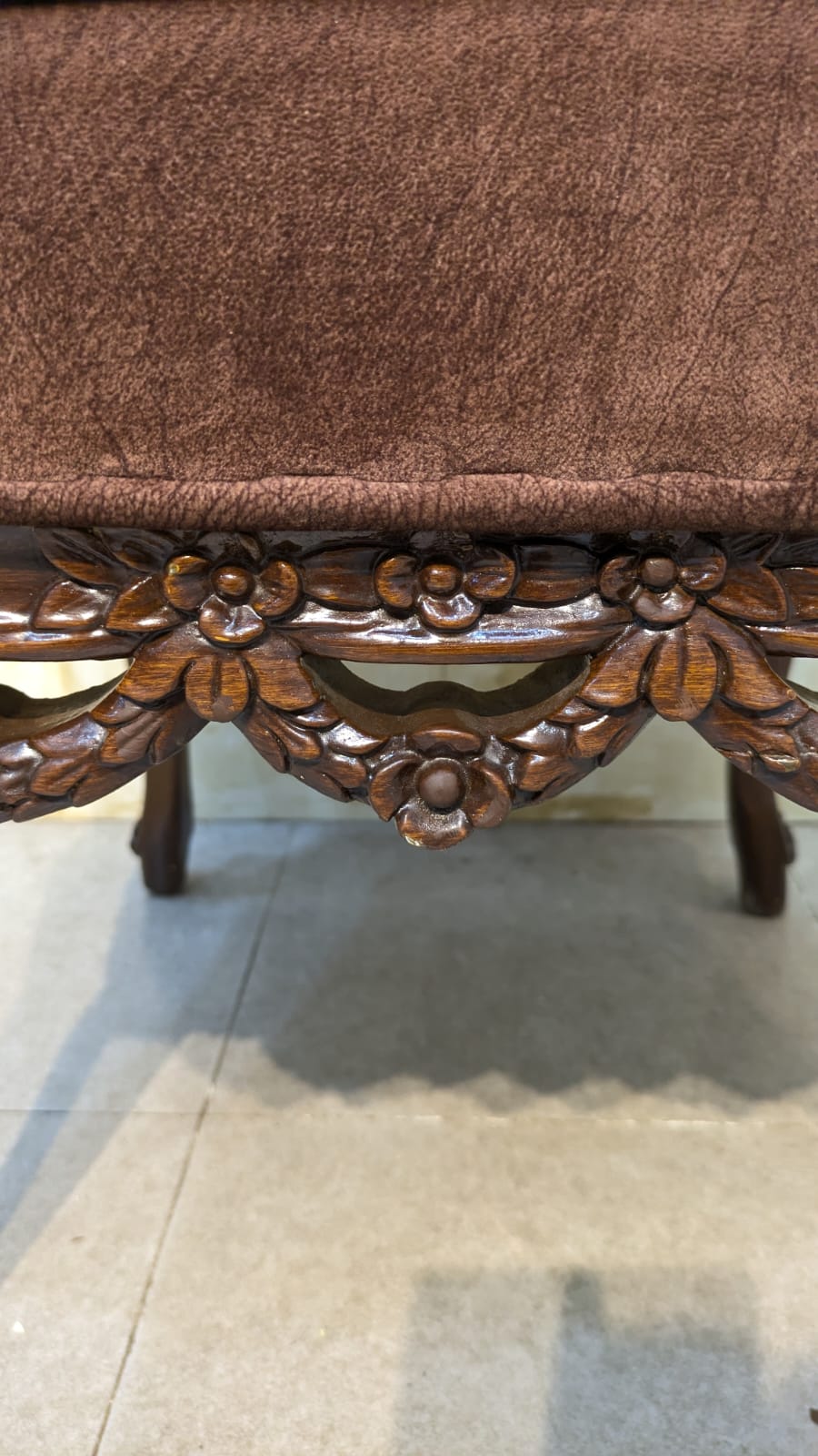 Beautiful Solid Sheesham Wood Coffee Chair Set