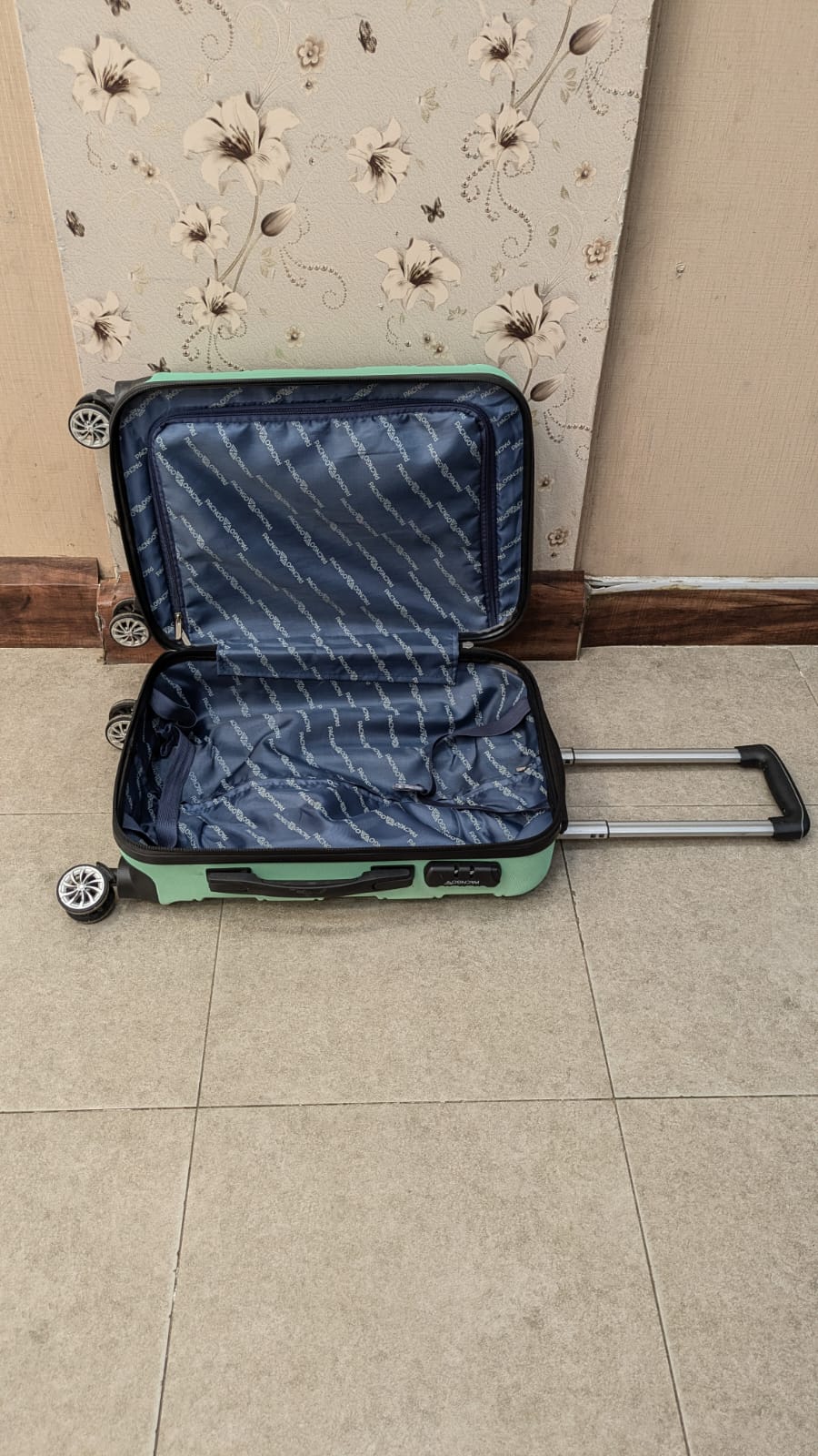 Imported Pacngo Cabin Size  Trolley Bag