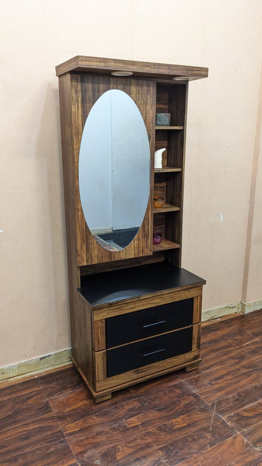 New Pair Of Bed With Shared Side Table & Dressing Table