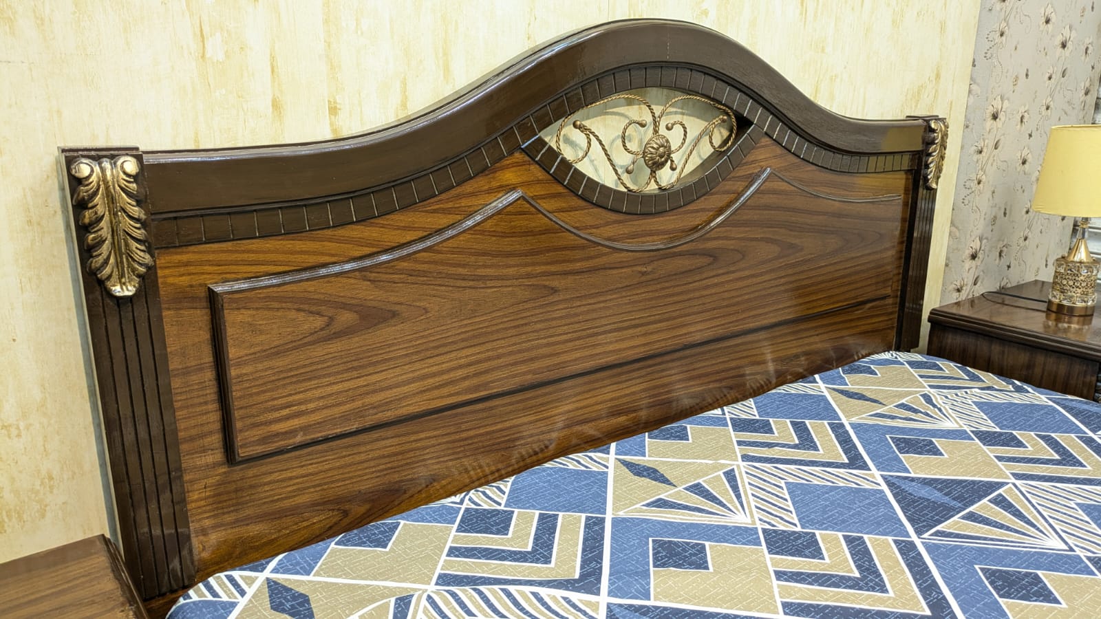 King size Bed Set