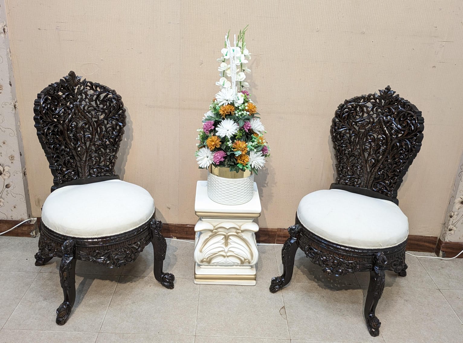 Solid Sheesham Wood Pair of Peri chairs