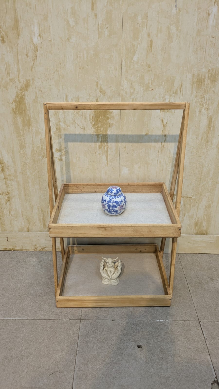 Brand New 3 Teirs Display Stand