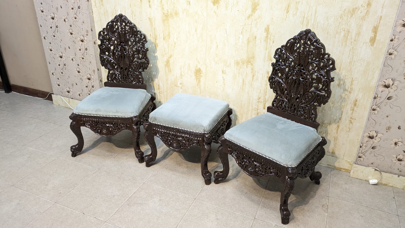 Pair Of Peri Chairs With Ottoman Set