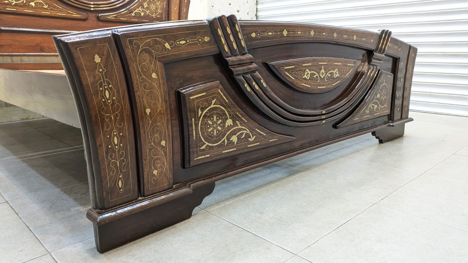 Solid Sheesham Wood Queen Size