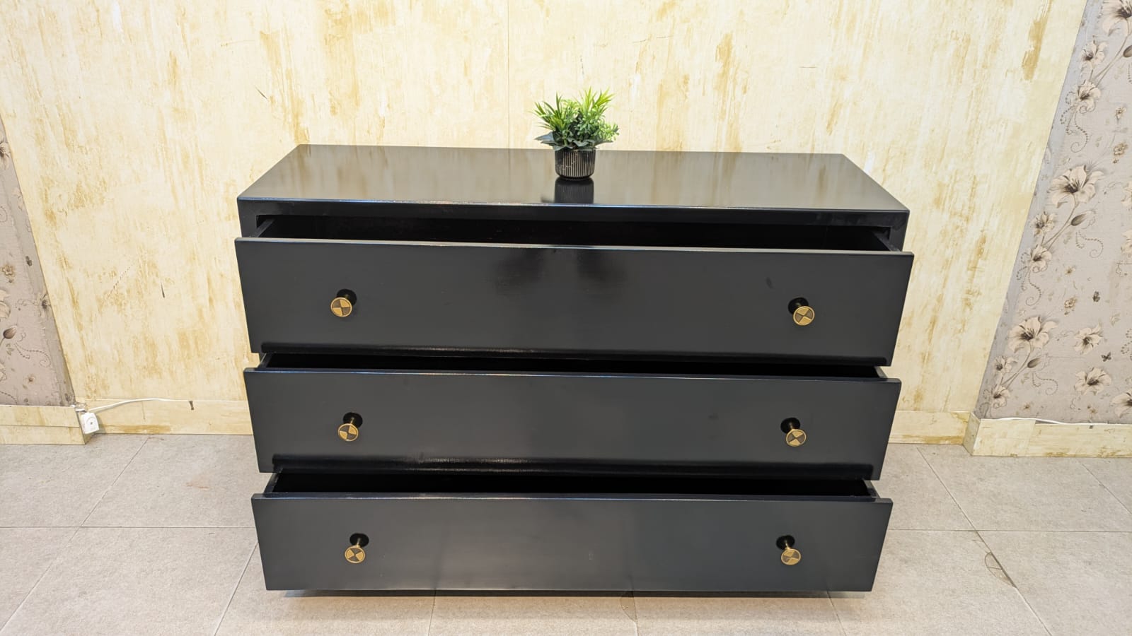 Chester drawers