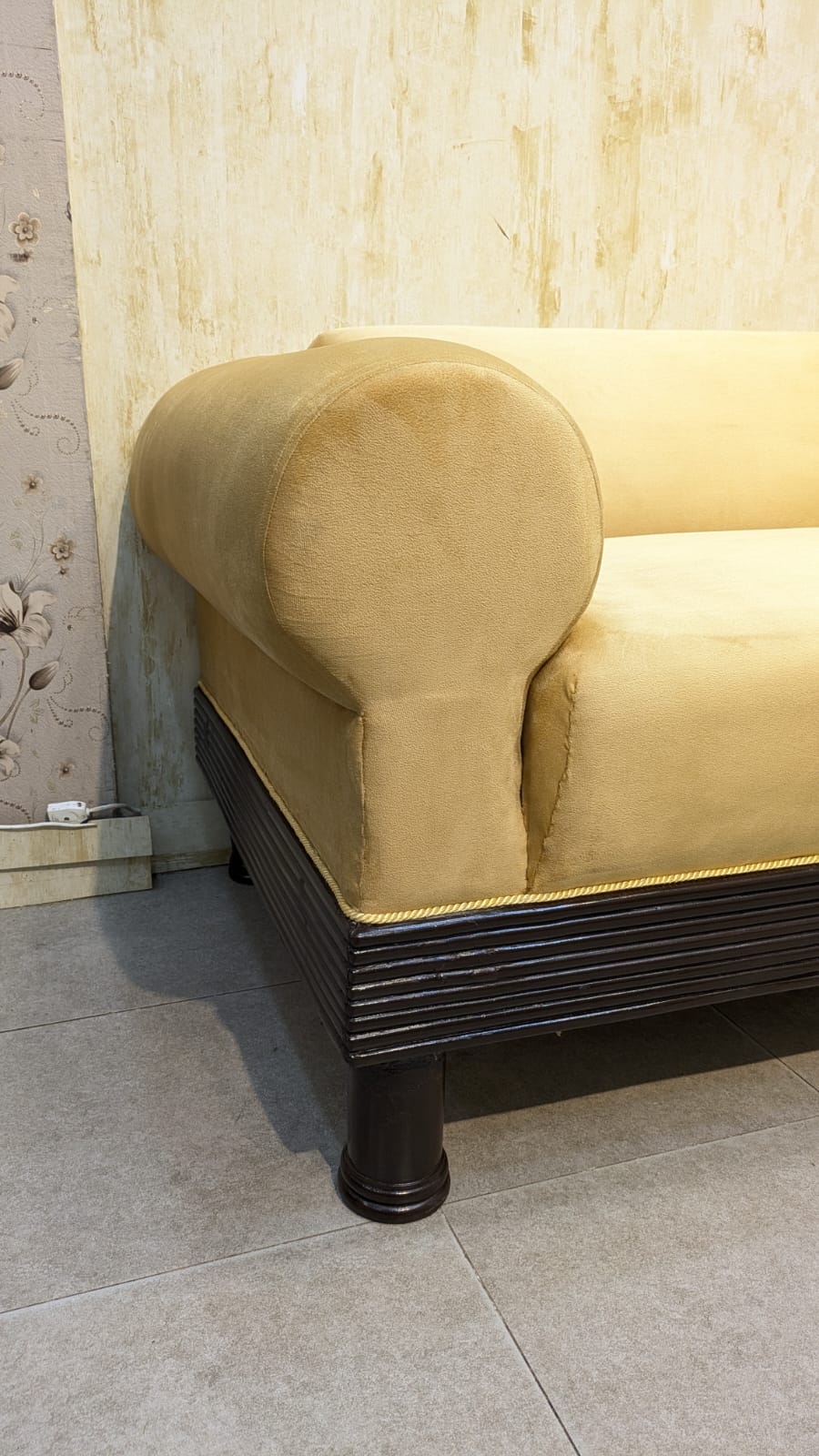 Kalamkaar Furniture – Premium 5 Seater Sofa Set