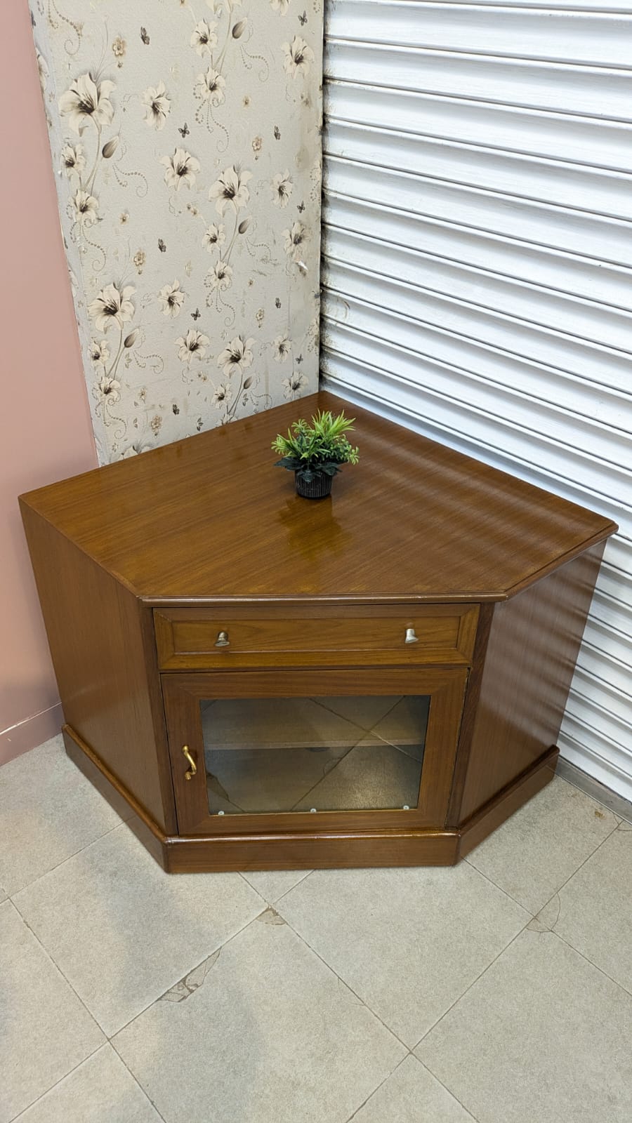 Corner Cabinet