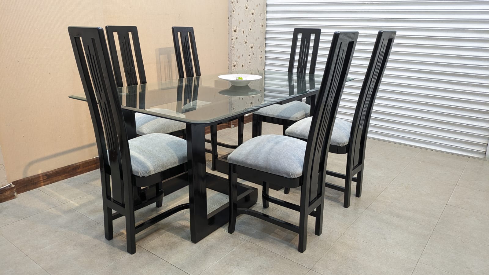 6 Seater Dining Table