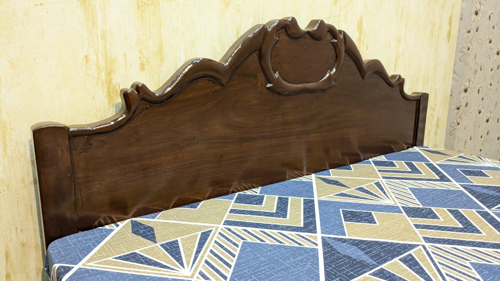 Queen Size Bed