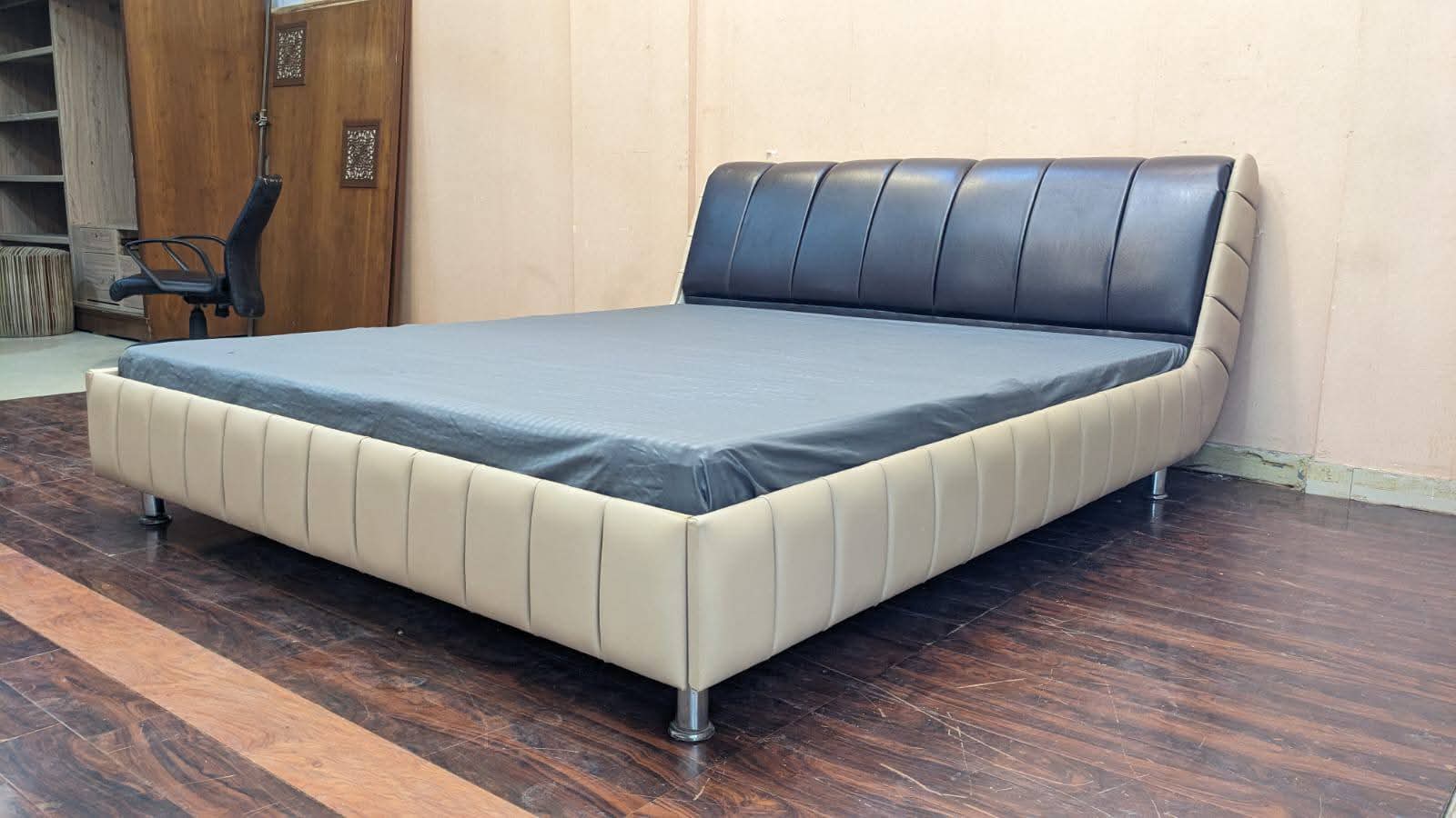 🔥Imported🔥Fully Cushioned King Size Bed
