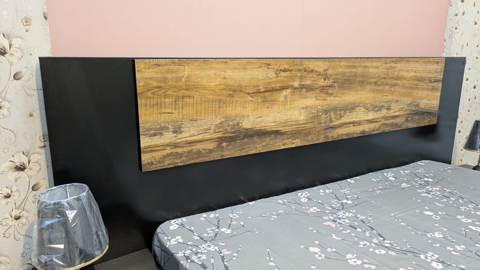 Habitt King Size Bed Set