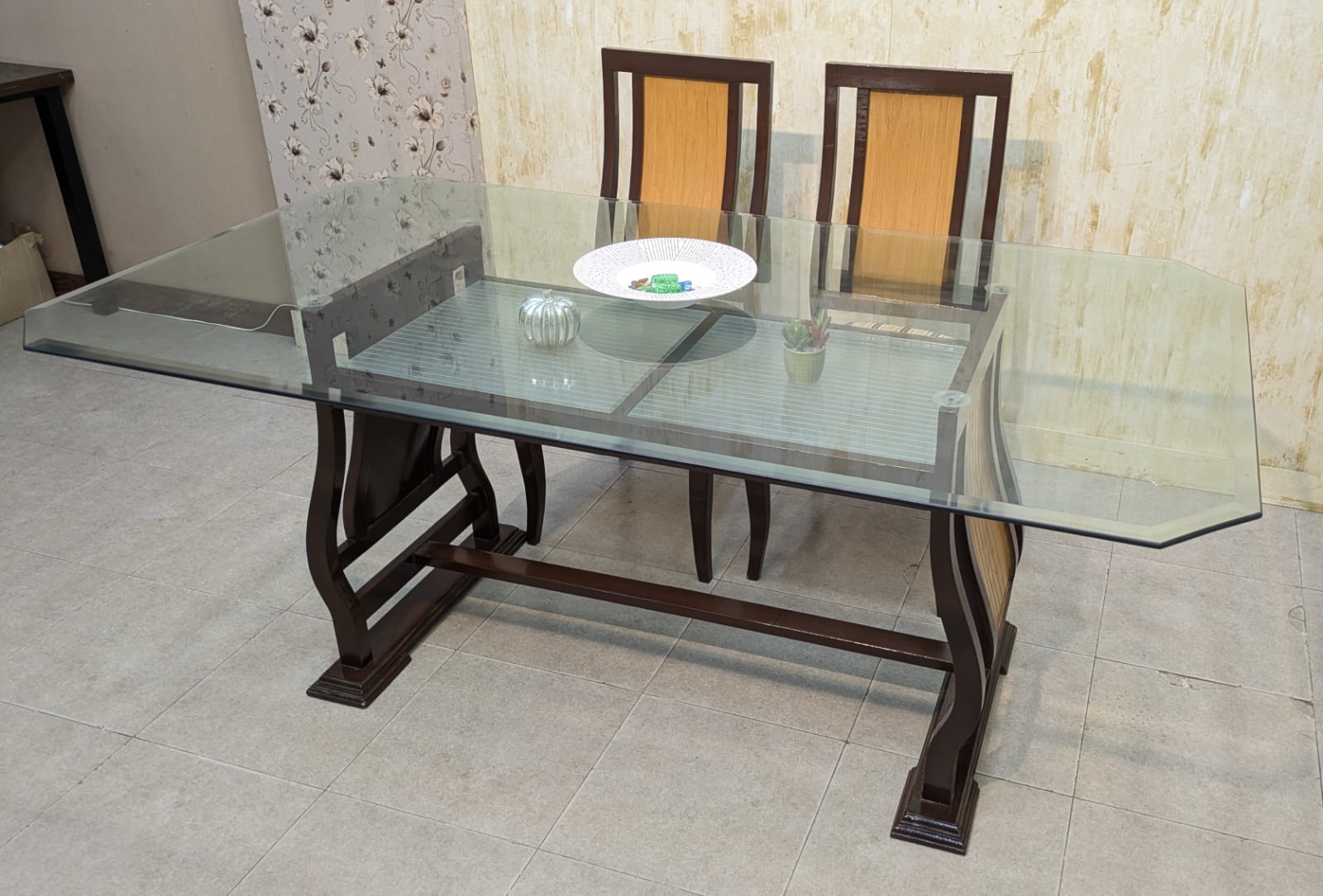 6 Seater Dining Table