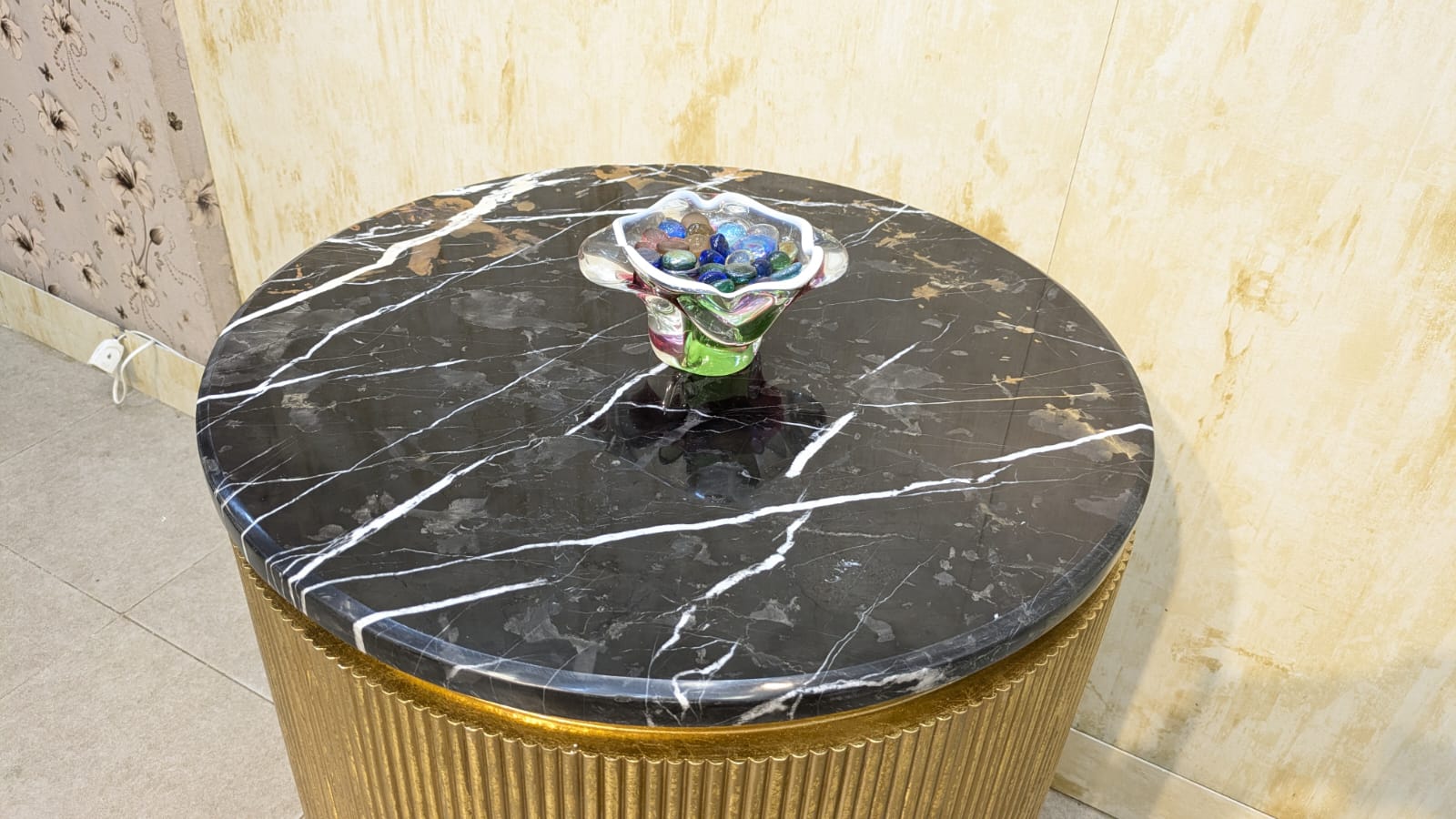 4 Pieces Nesting Coffee Tables with Side Tables Set