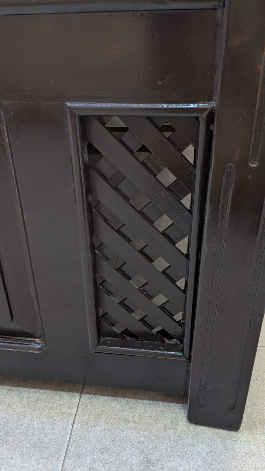 King Size Bed With 2 Side Tables