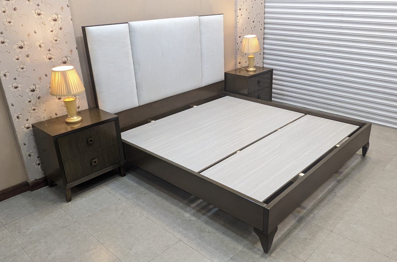 Modern King Size Bed Set