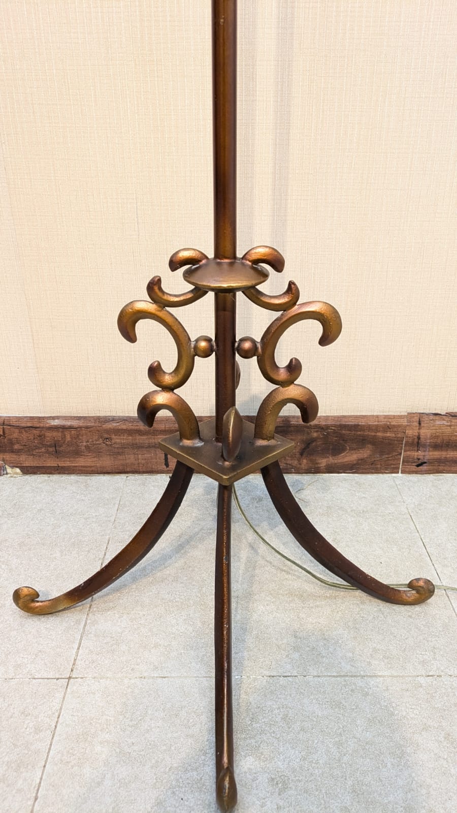 Vintage Italian Floor Lamp