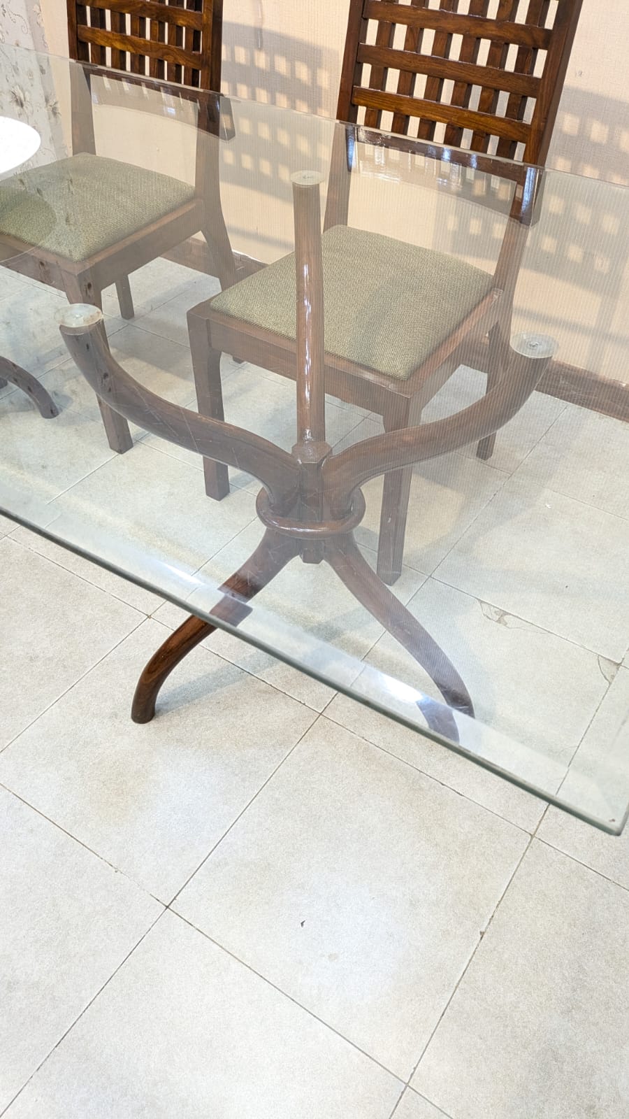 Solid Sheesham Wood 6 Seater Dining Table
