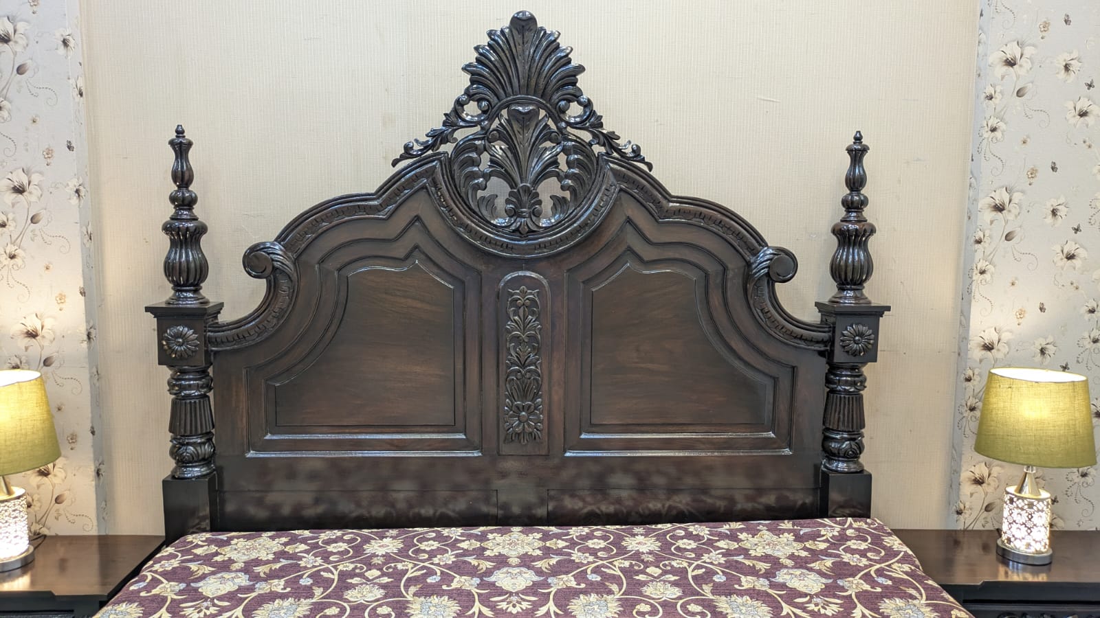 100% Solid Sheesham Wood King Size Bed Set