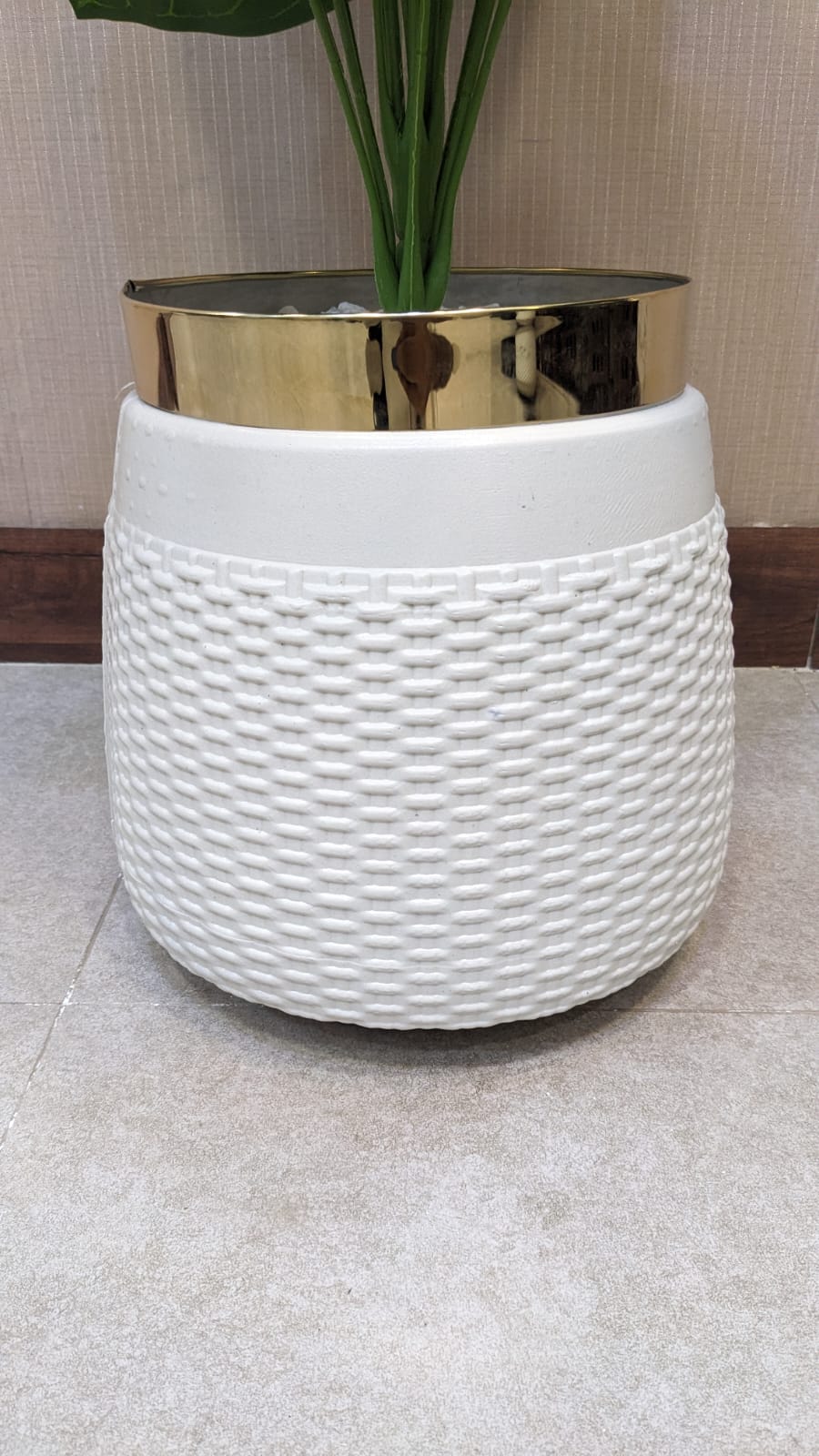 New Artificial Decorative Planter