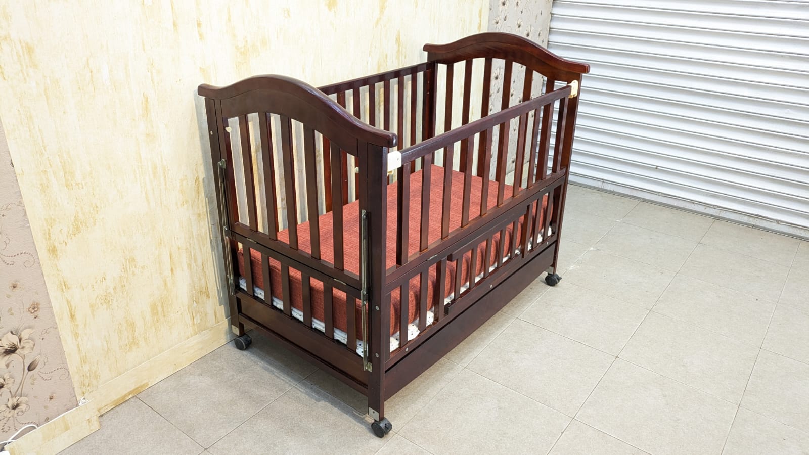 Imported Babies World Baby Cot with Mattress