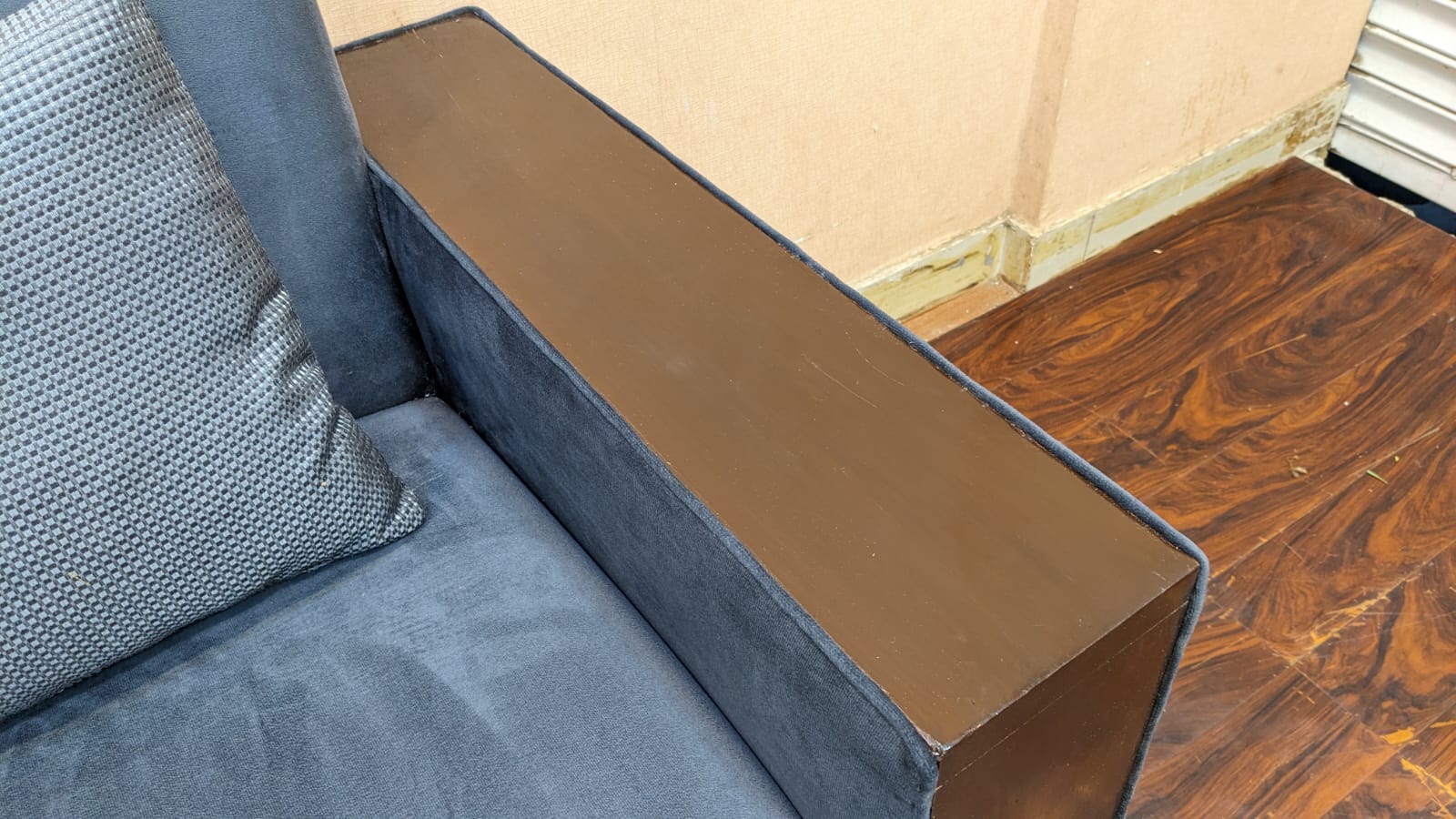 5 Seater Sofa Set