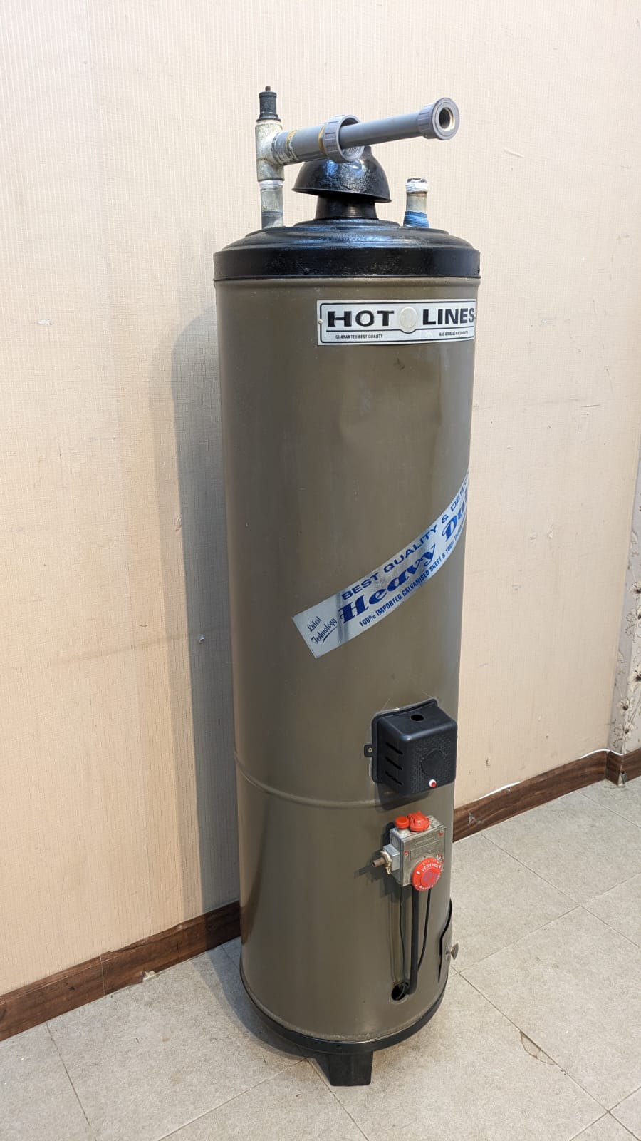 Hot Lines Geyser
