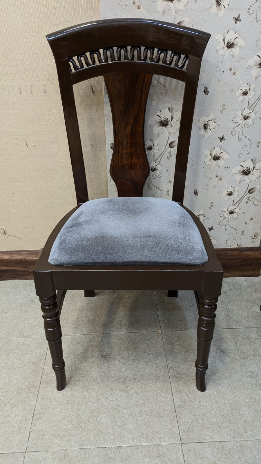 8 Seater Dining Table