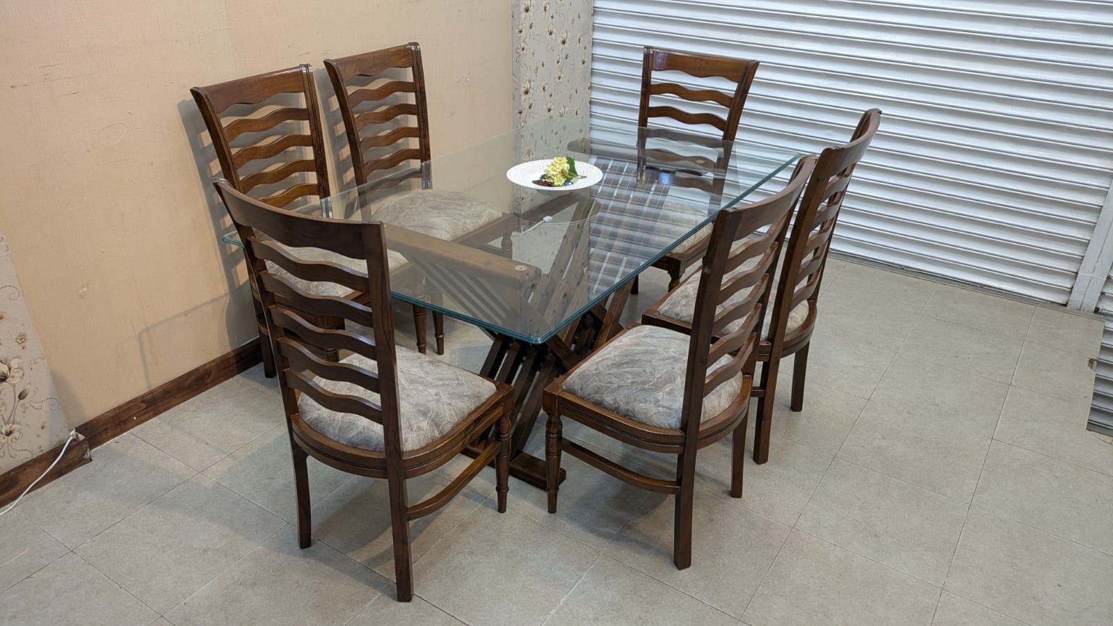 Solid Sheesham Wood 6 Seater Dining Table