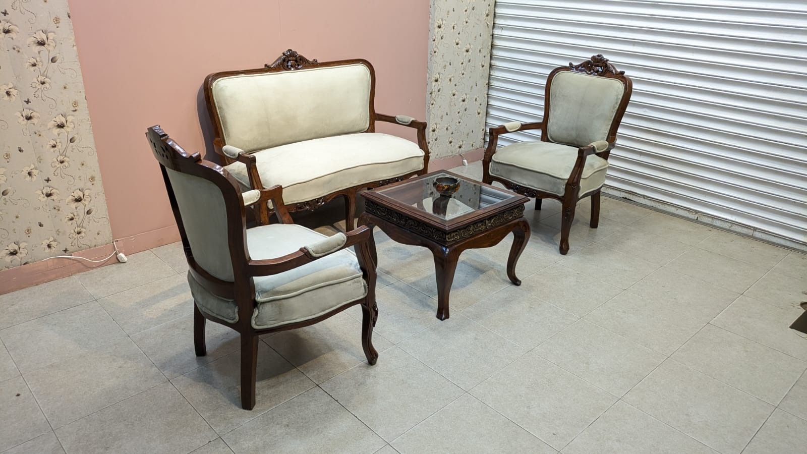 Solid Sheesham 4 Seater Sofa Set