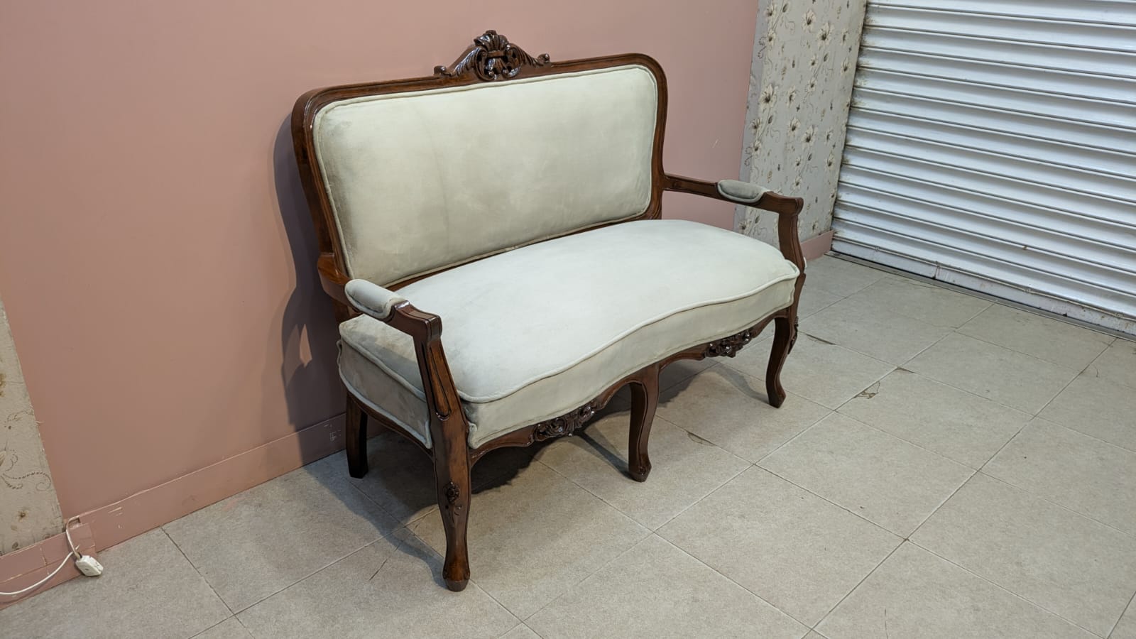 Solid Sheesham 4 Seater Sofa Set