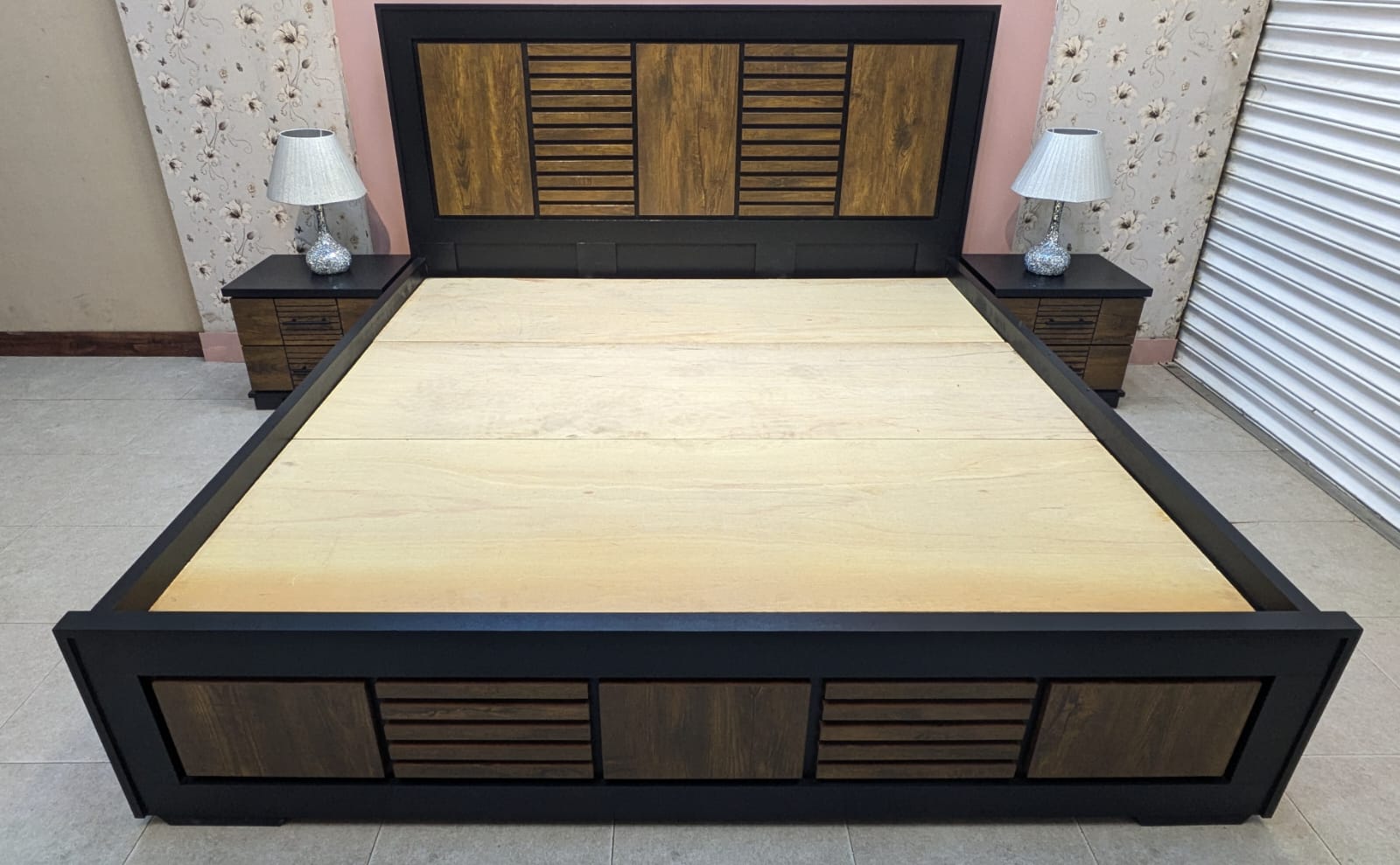 Brand New King Size Bedroom Set