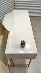 ✨ Elegant Console with Wall-Mounted Mirror ✨