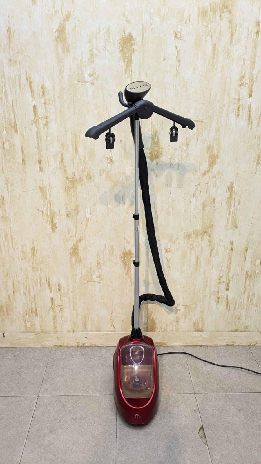 Elite Appliances Garment Steamer – Quick & Easy Wrinkle Removal