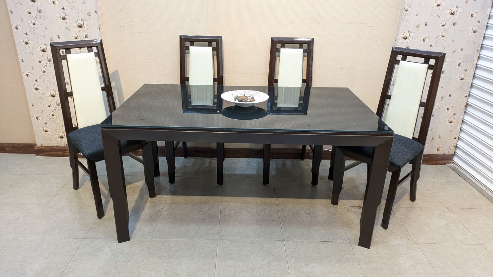 Imported 6 Seater Dining Table