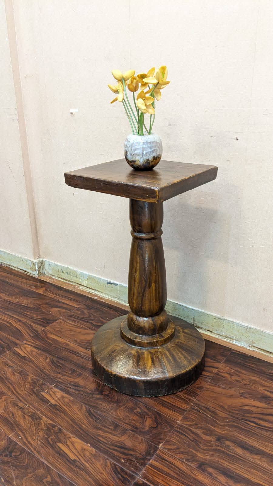 Concrete Corner Stand