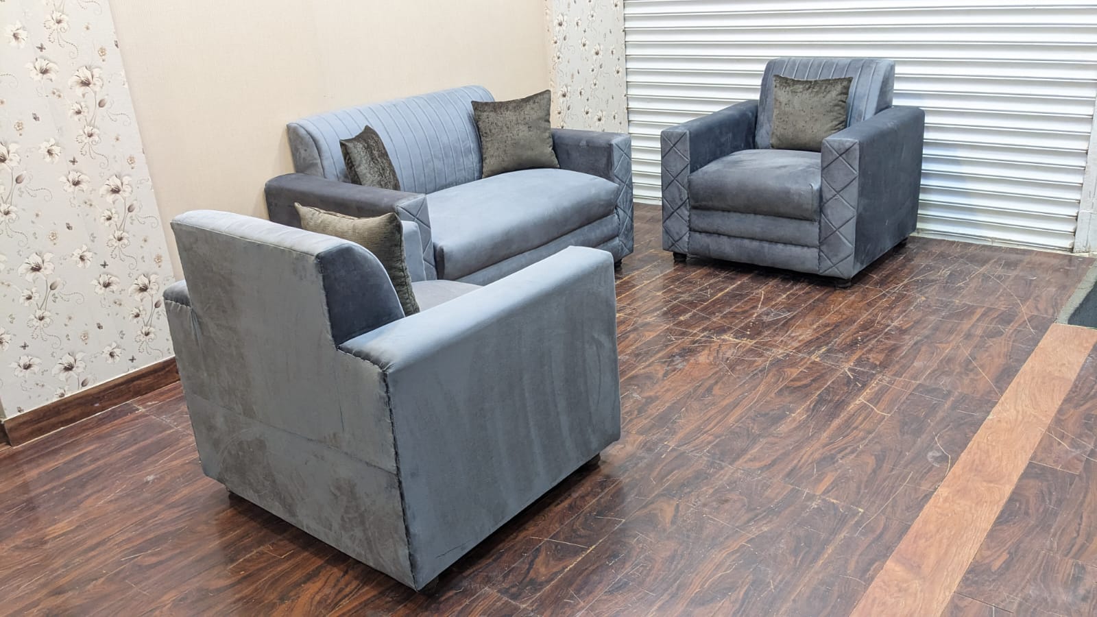 4 Seater Sofa Set