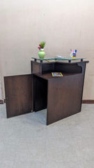 Stylish Counter Table