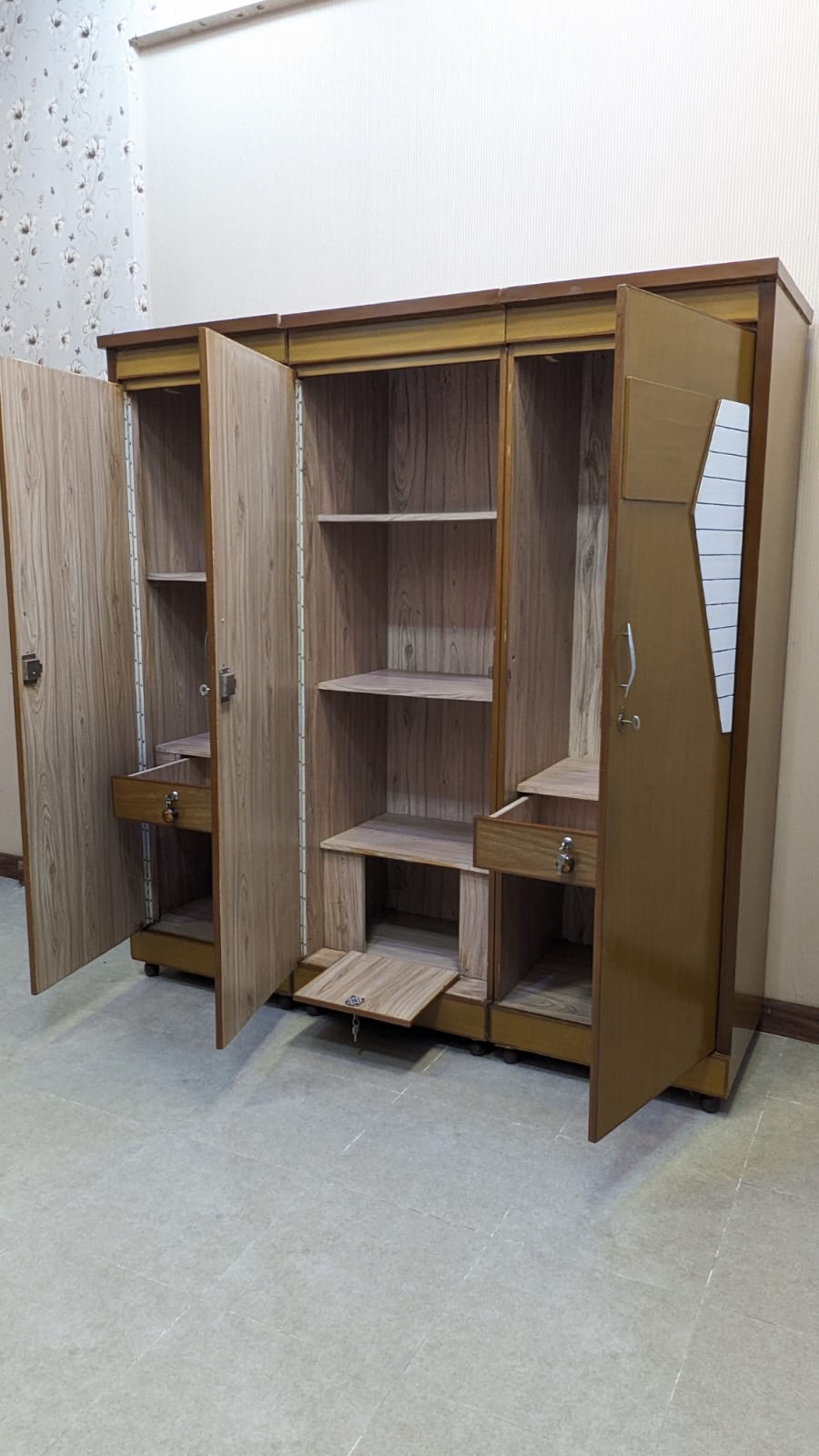 Complete King Size Bedroom Set