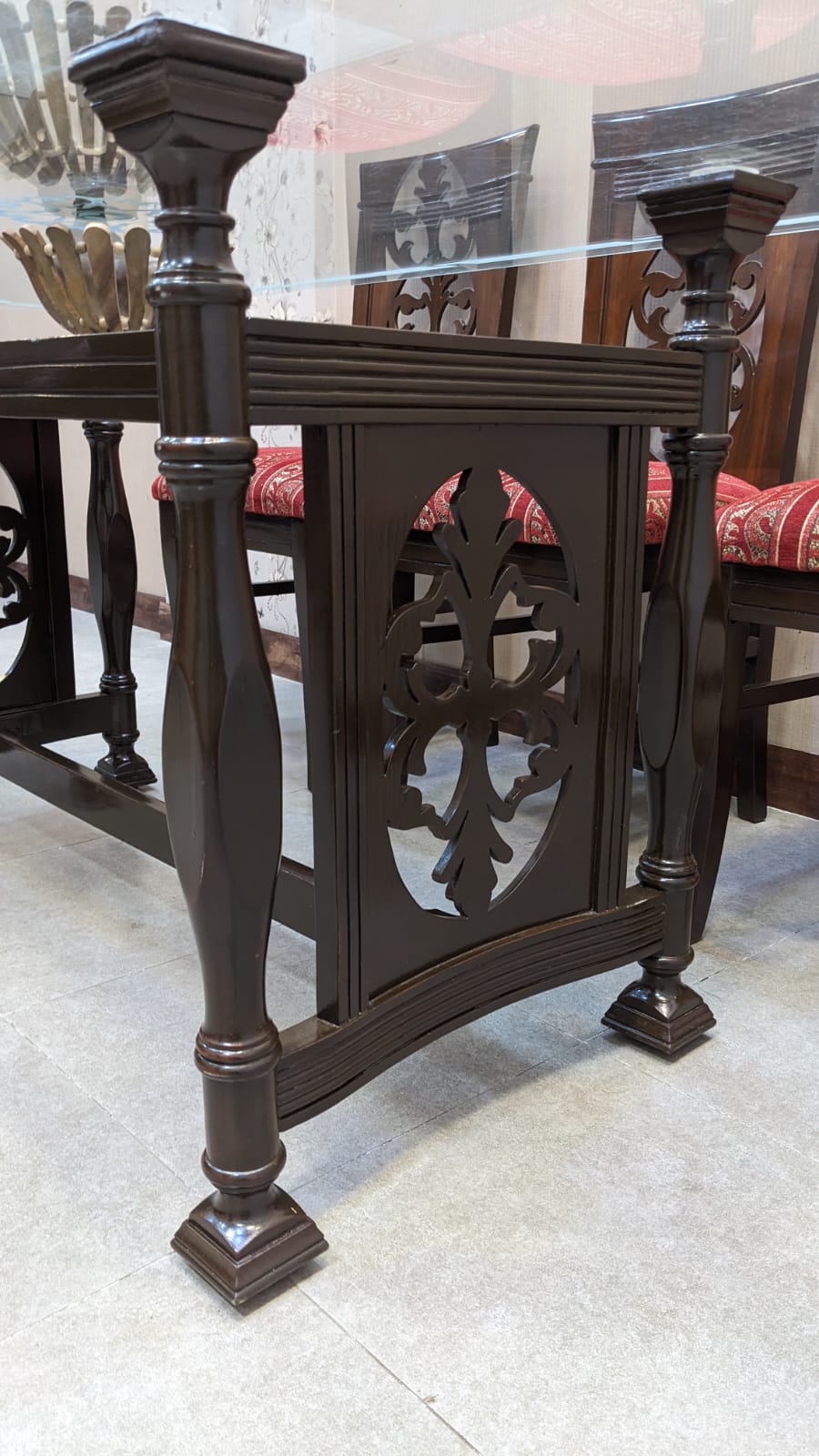 8 Seater Dining Table