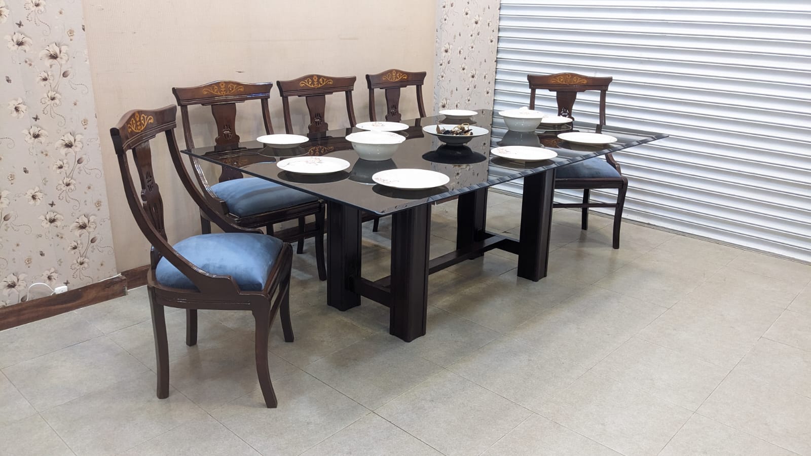 Solid Sheesham Wood 8 Seater Dining Table