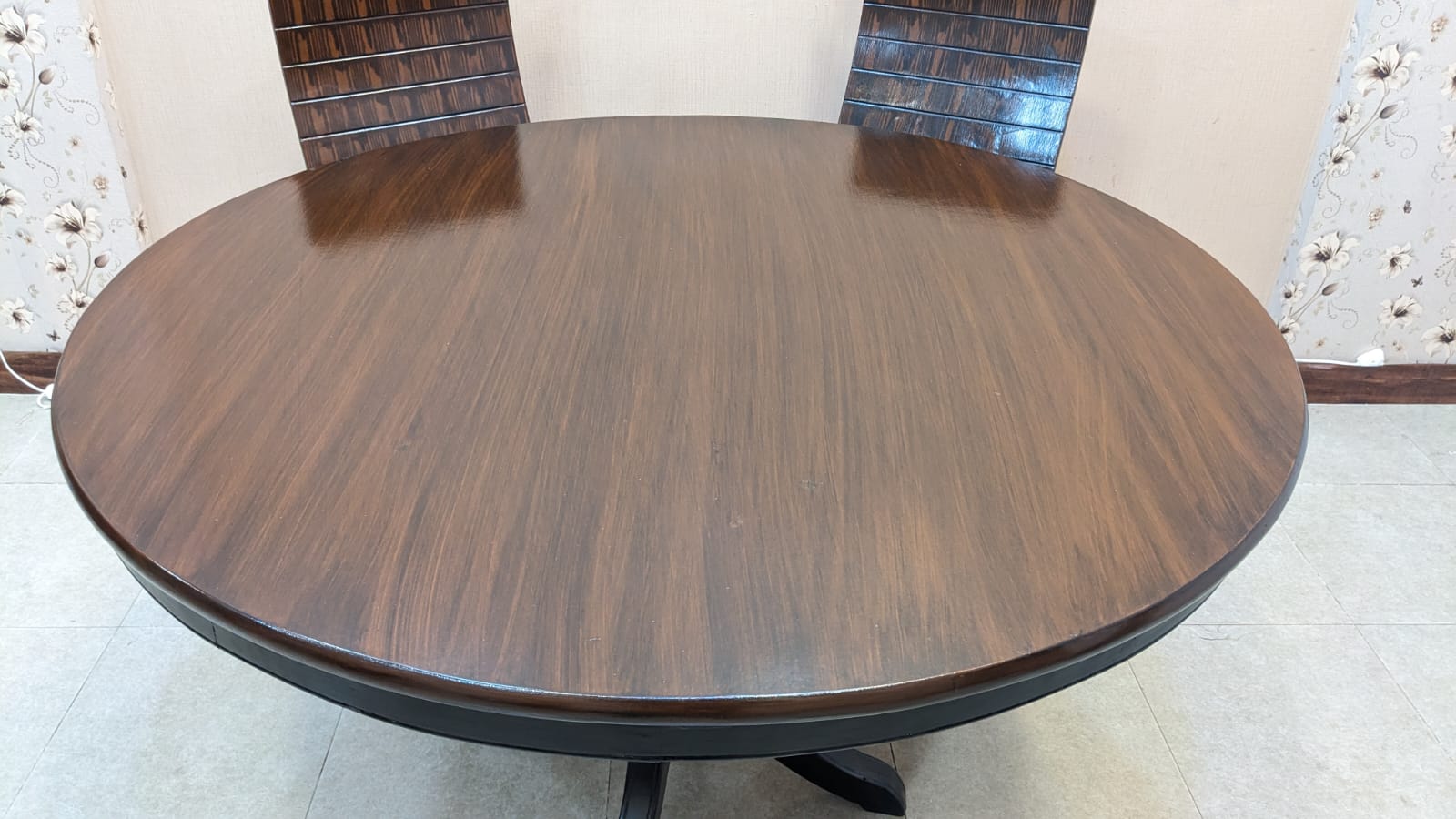 6 Seater Dining Table