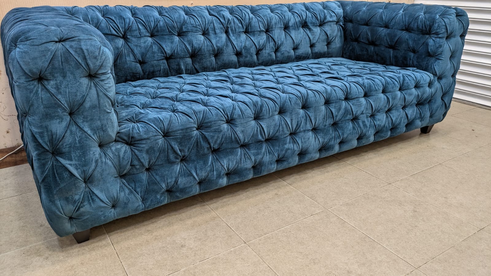 Luxury Design 5 Seater Sofa Set