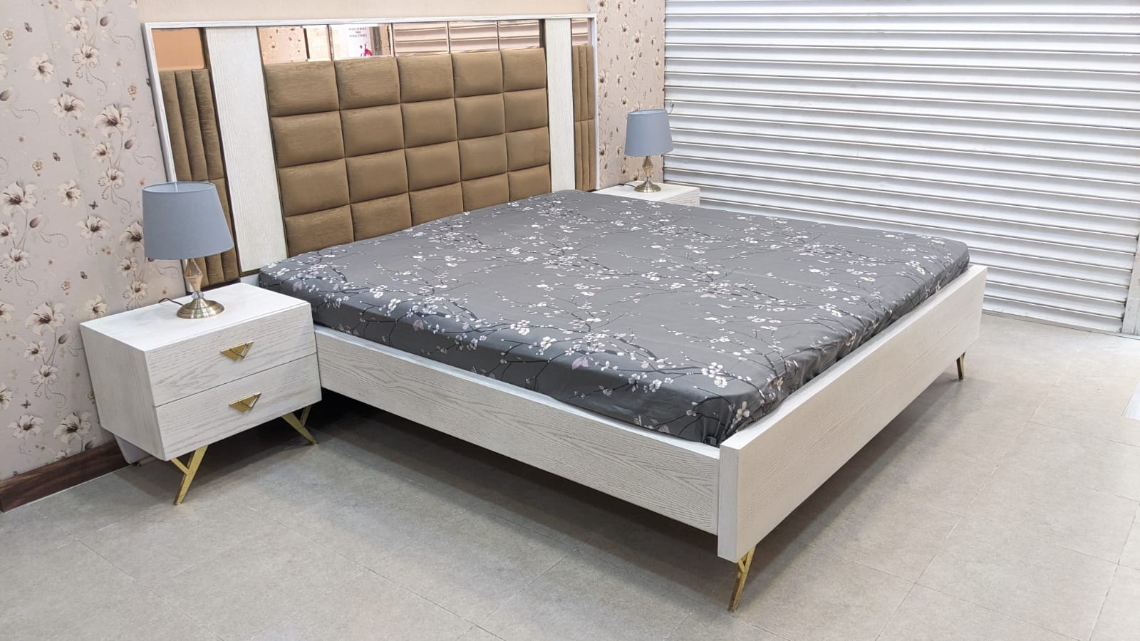 King Size Bedroom Set with Spring Mattress