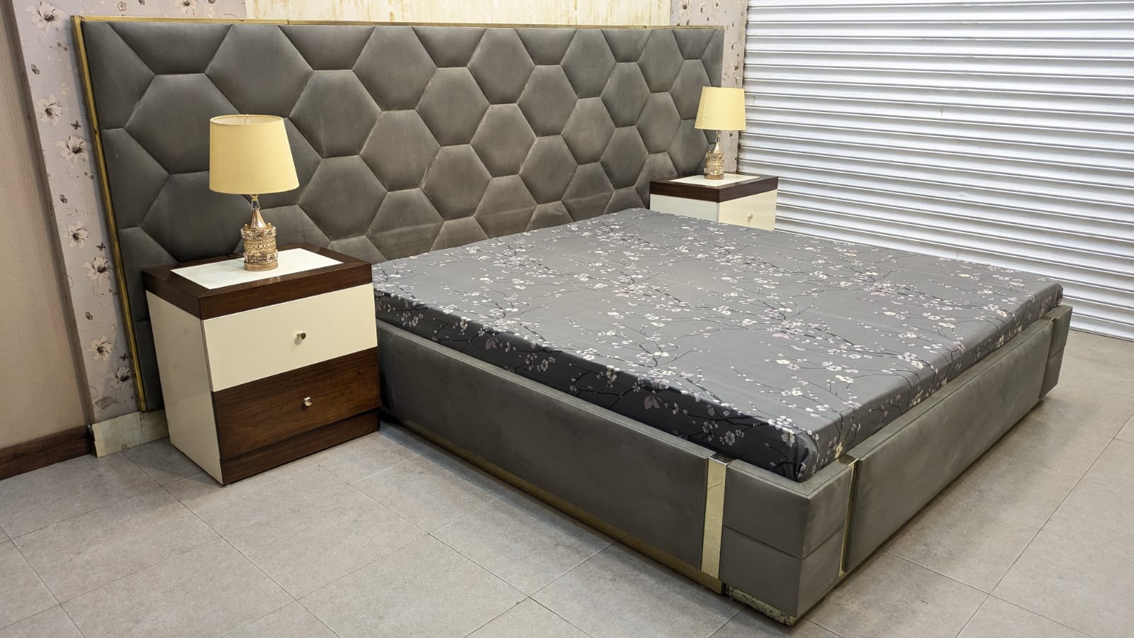 Modern King Size Bed Set
