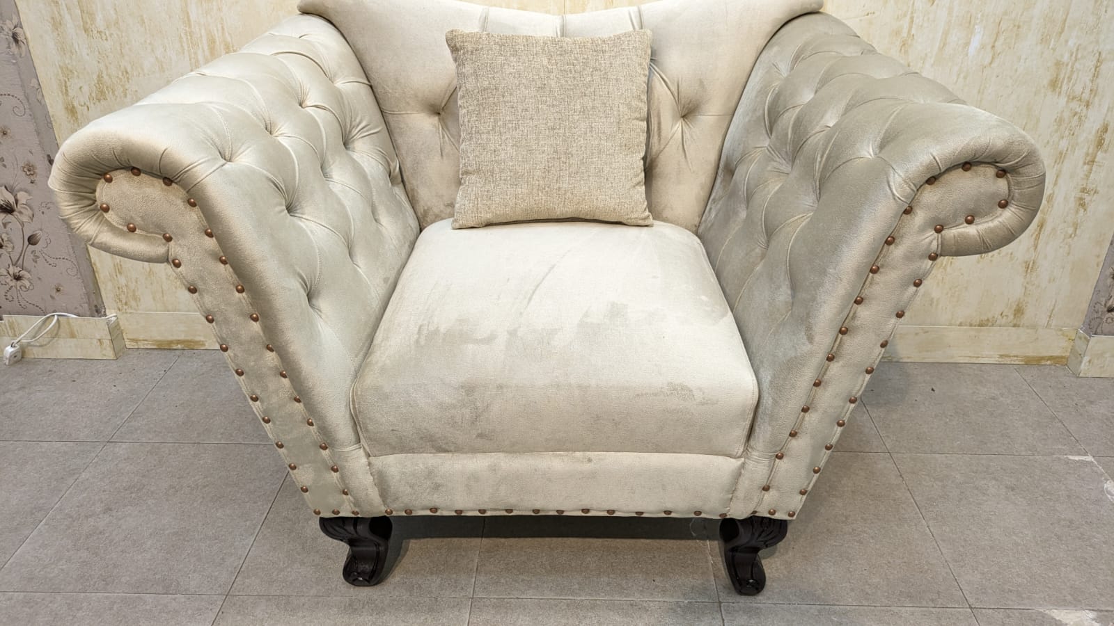 Comfortable 7 Seater Sofa Set