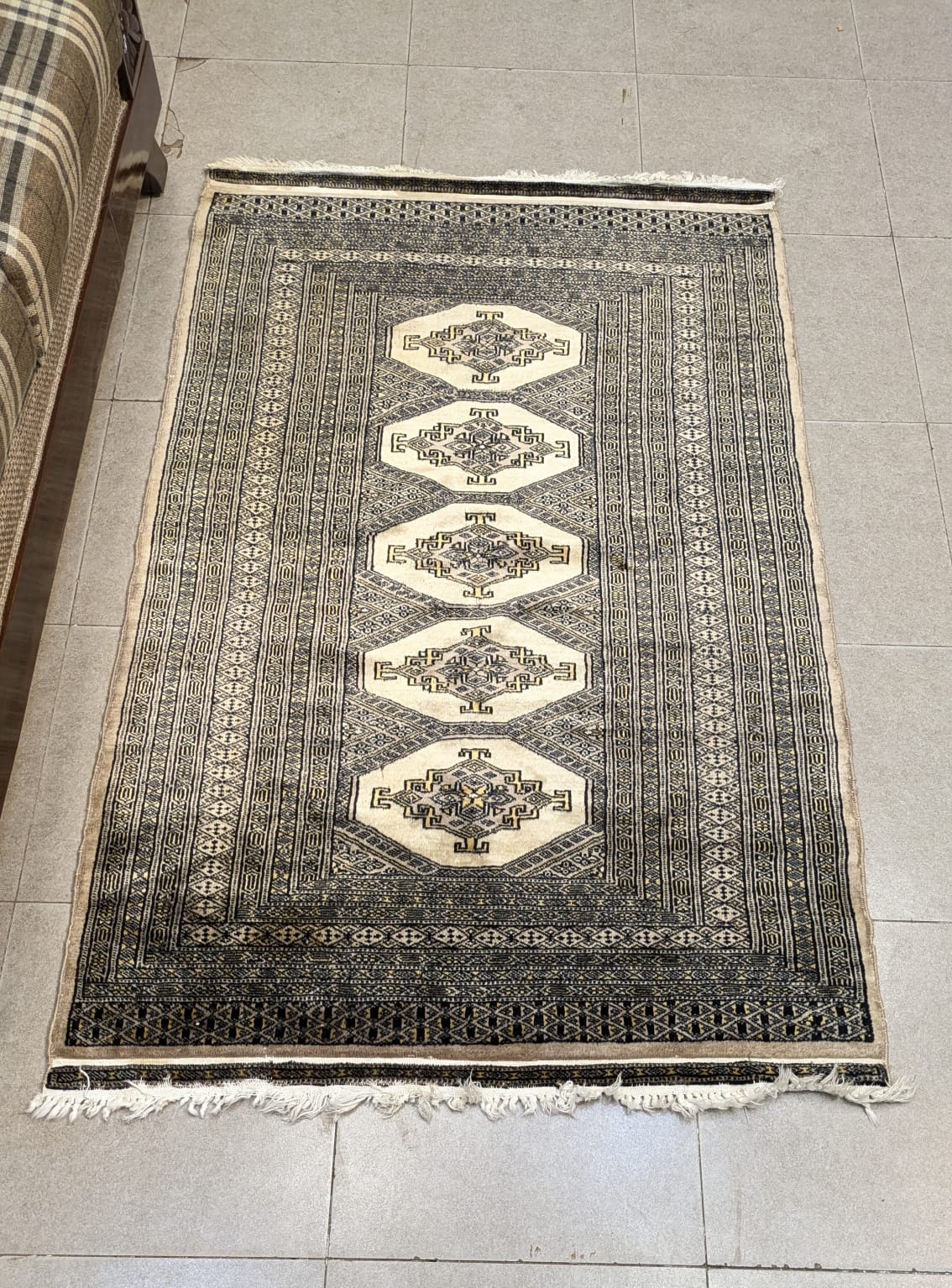 Vintage PAK Jaldar Hand Knotted Carpet