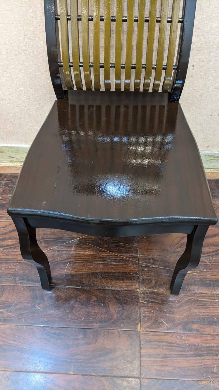 Pure Sheesham Wood 6 Seater Dining Table